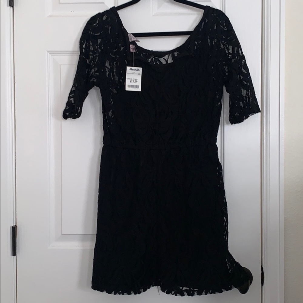 Women’s black lace dress - Picture 2 of 4